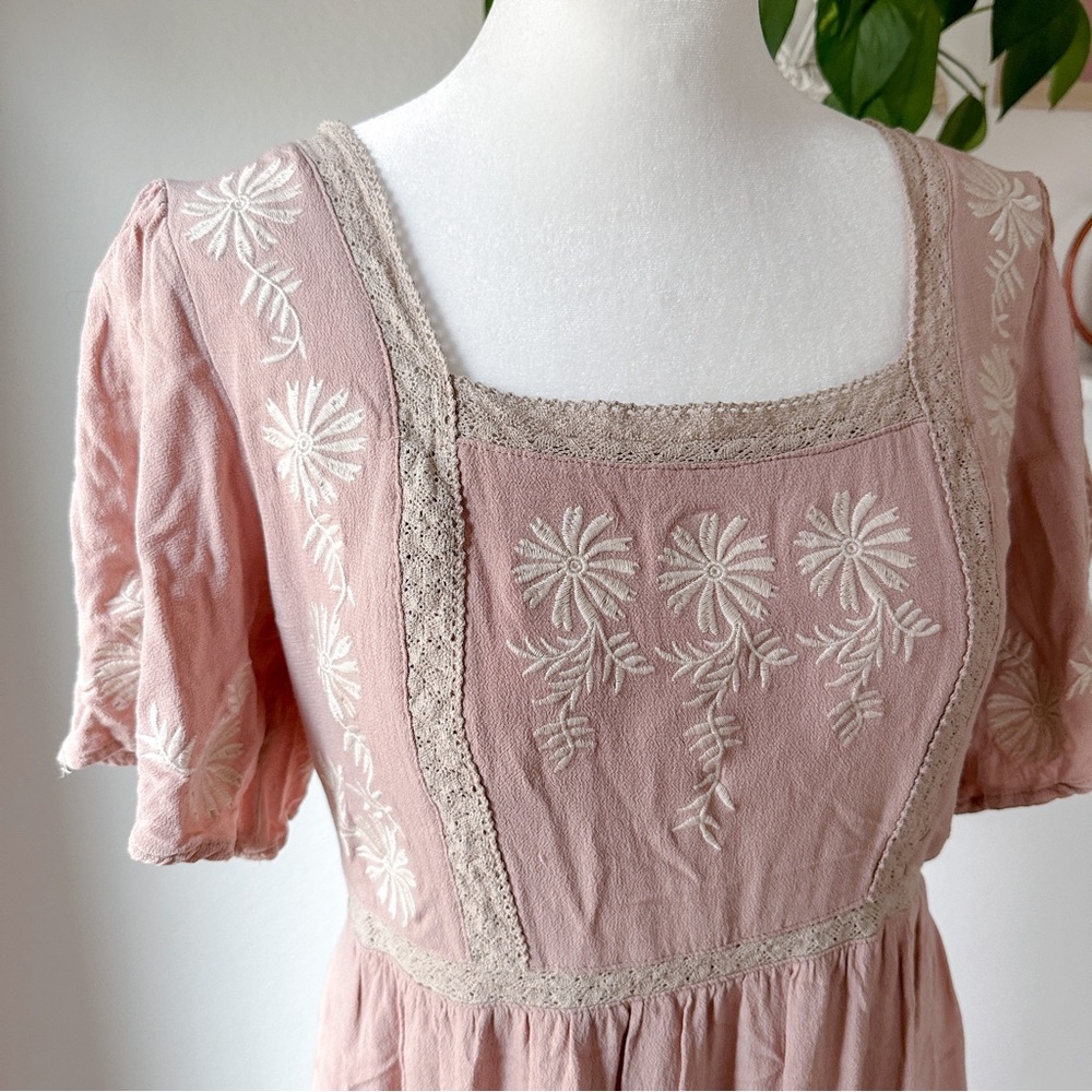 Blush midi dress with embroidery details, size medium